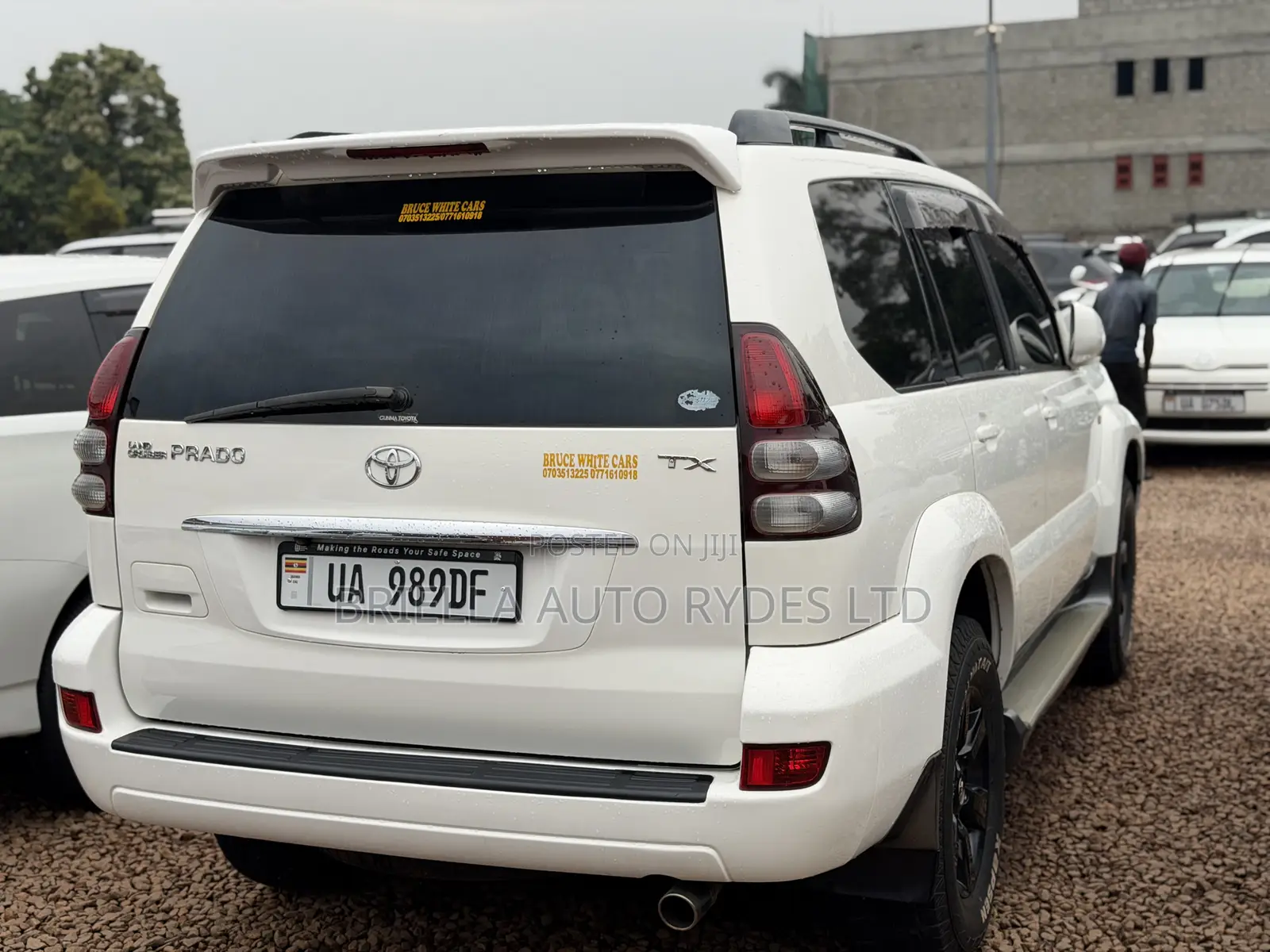 Toyota Land Cruiser Prado 2009 White