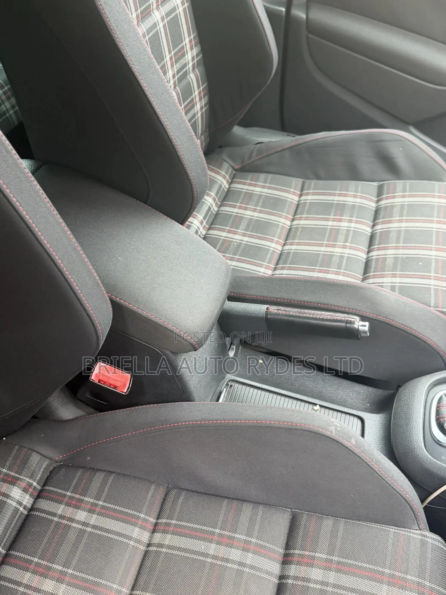 Volkswagen Golf GTI 2012 Black