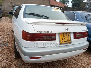 Toyota Premio 2009 White