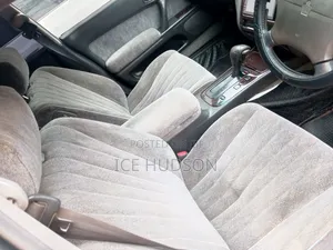 Toyota Crown Majesta 1998 Blue