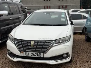 Toyota Premio 2016 White