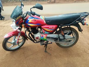 Bajaj Boxer 125 2024 Red