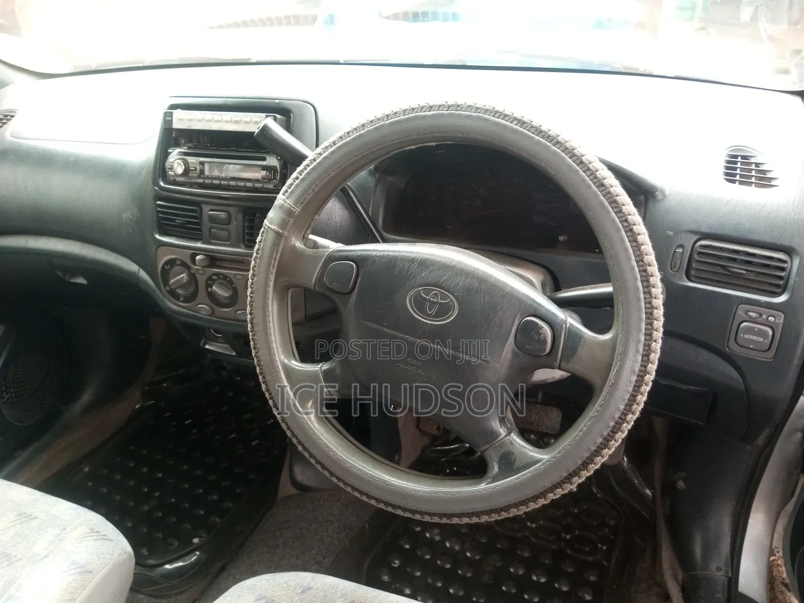 Toyota Raum 2002 Gray