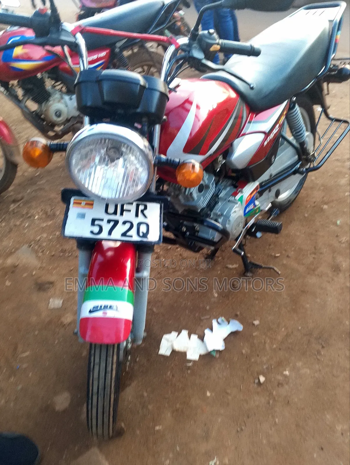 TVS HLX 125 2023 Red