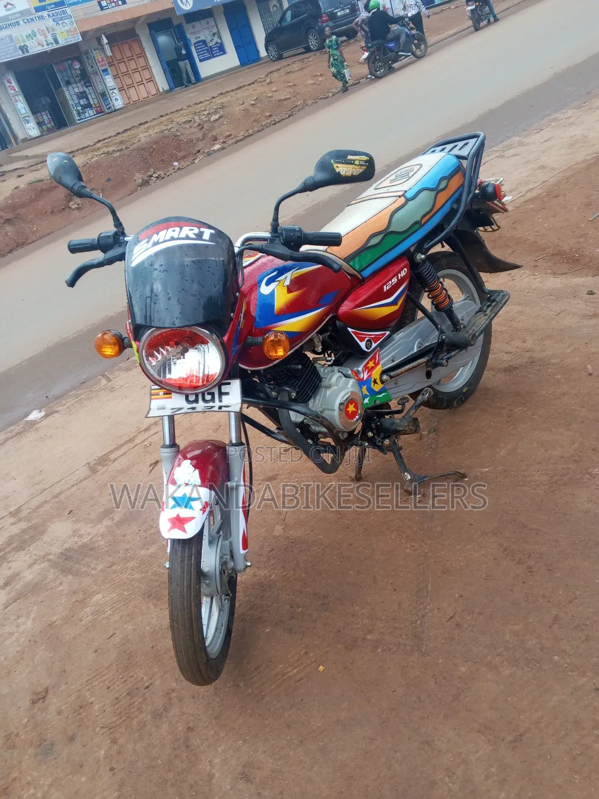 Bajaj Boxer 125 2024 Red