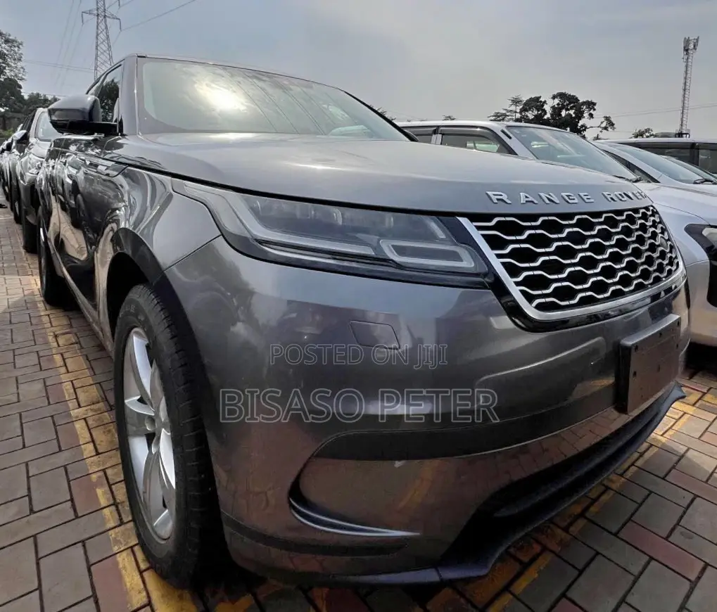 Land Rover Range Rover Velar P250 Base 4x4 2018 Gray