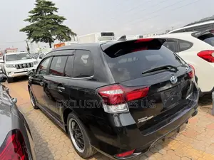 Toyota Corolla Fielder 1.5 Hybrid FWD 2018 Blue