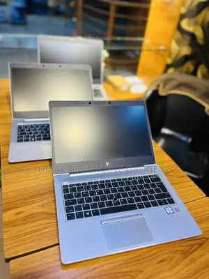 Laptop HP EliteBook 830 G5 16GB Intel Core i5 SSD 256GB