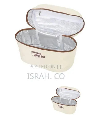 5 Pieces Lunch Box Set. Comes With 4 Small Food Flasks and 1 Thermal.