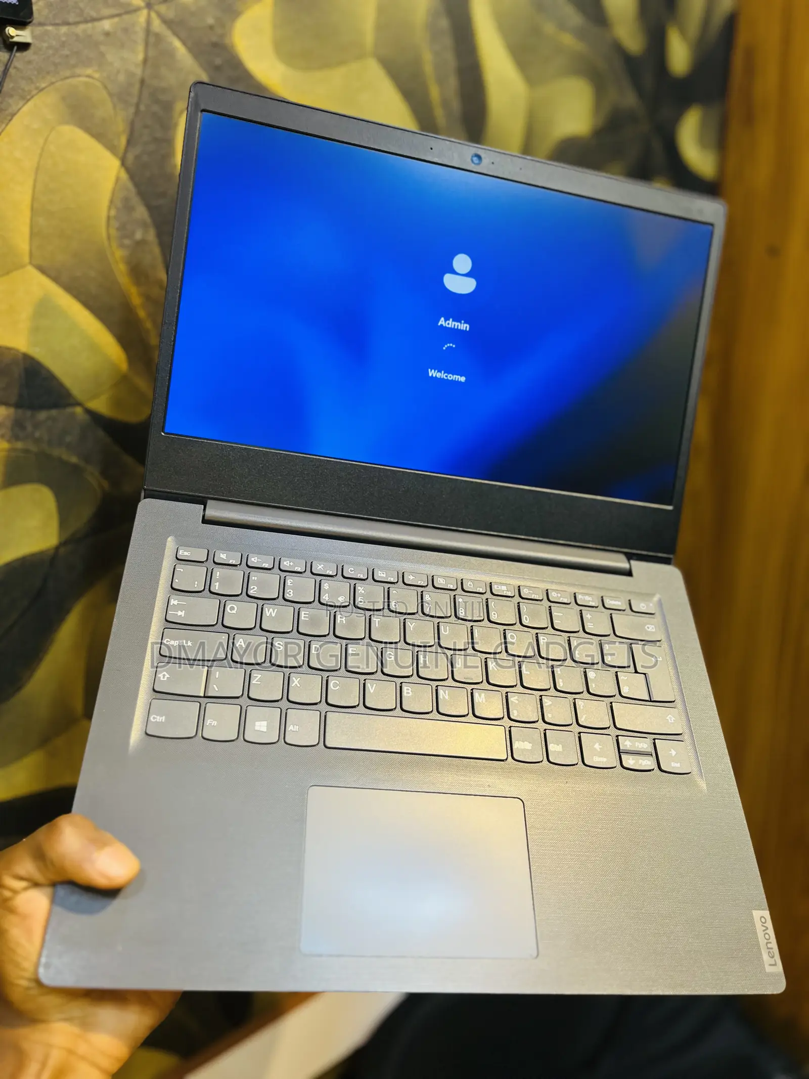 Laptop Lenovo IdeaPad U410 4GB Intel Celeron HDD 500GB