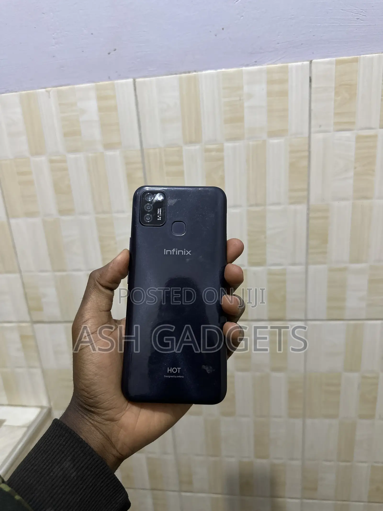 Infinix Hot 10 128 GB Blue