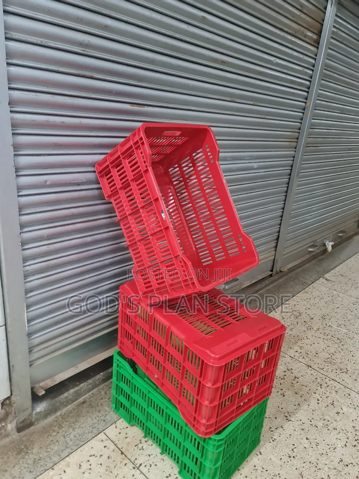 Selective Plastic Crates Selective Plastic Crates