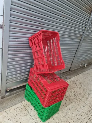 Selective Plastic Crates Selective Plastic Crates