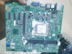 Desktop Motherboard 7020