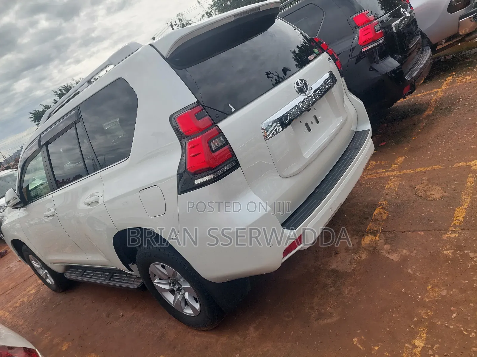 Toyota Land Cruiser Prado 2.7 2017 White