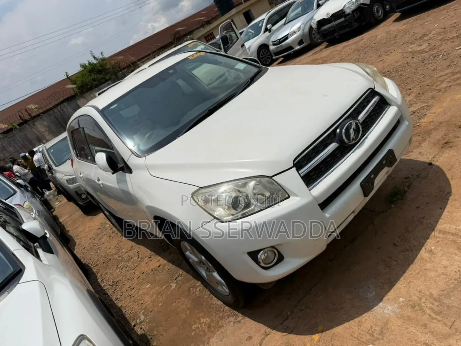 Toyota RAV4 2012 White
