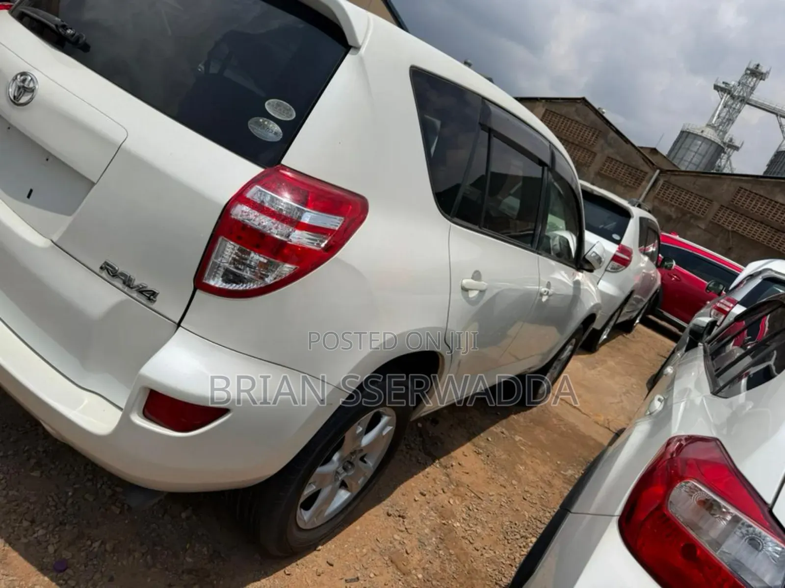 Toyota RAV4 2012 White