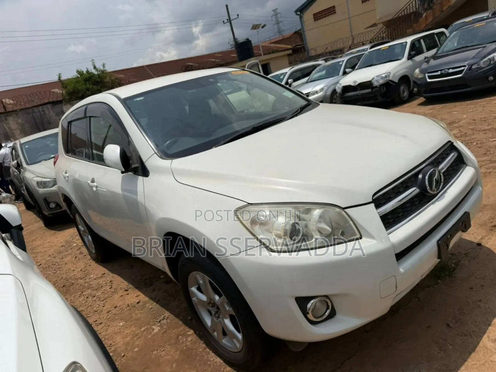Toyota RAV4 2012 White