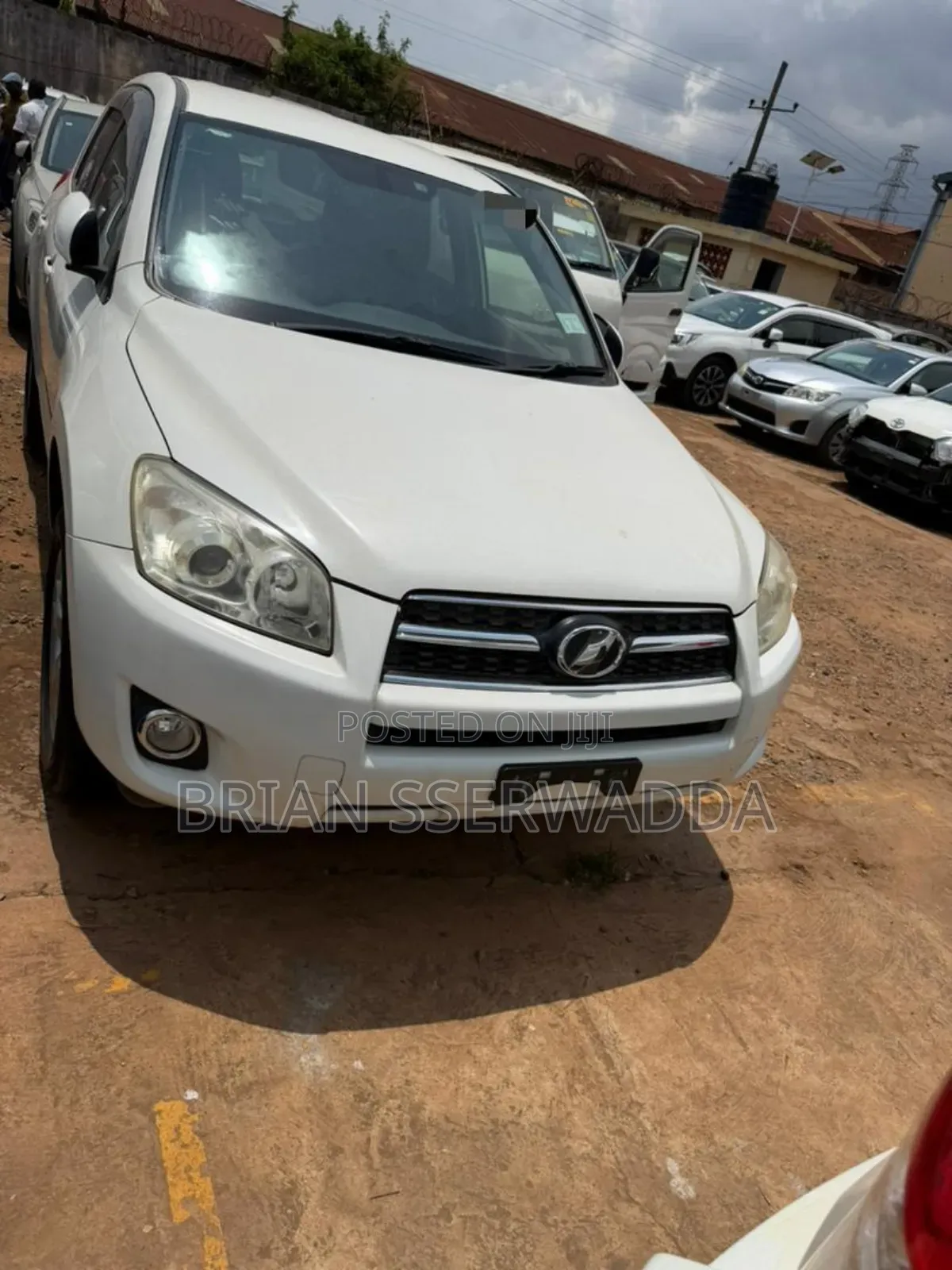 Toyota RAV4 2012 White