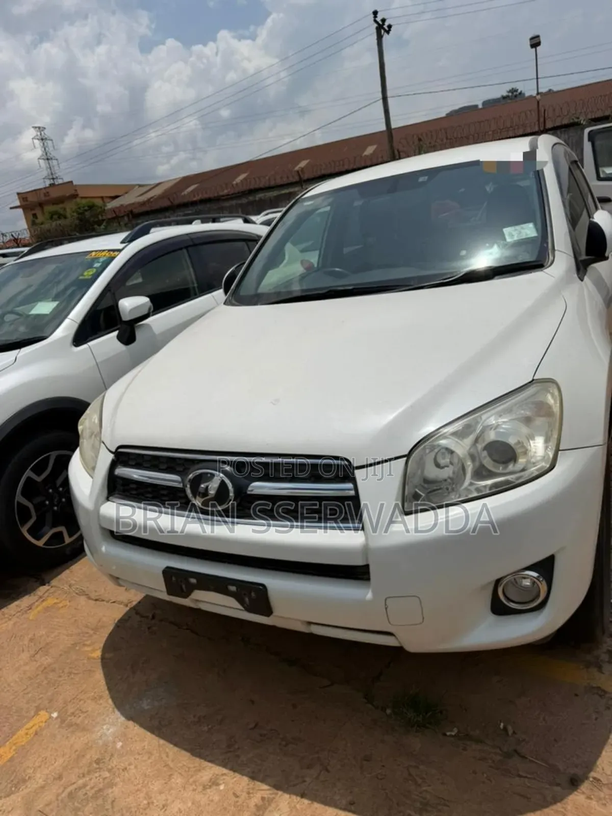 Toyota RAV4 2012 White