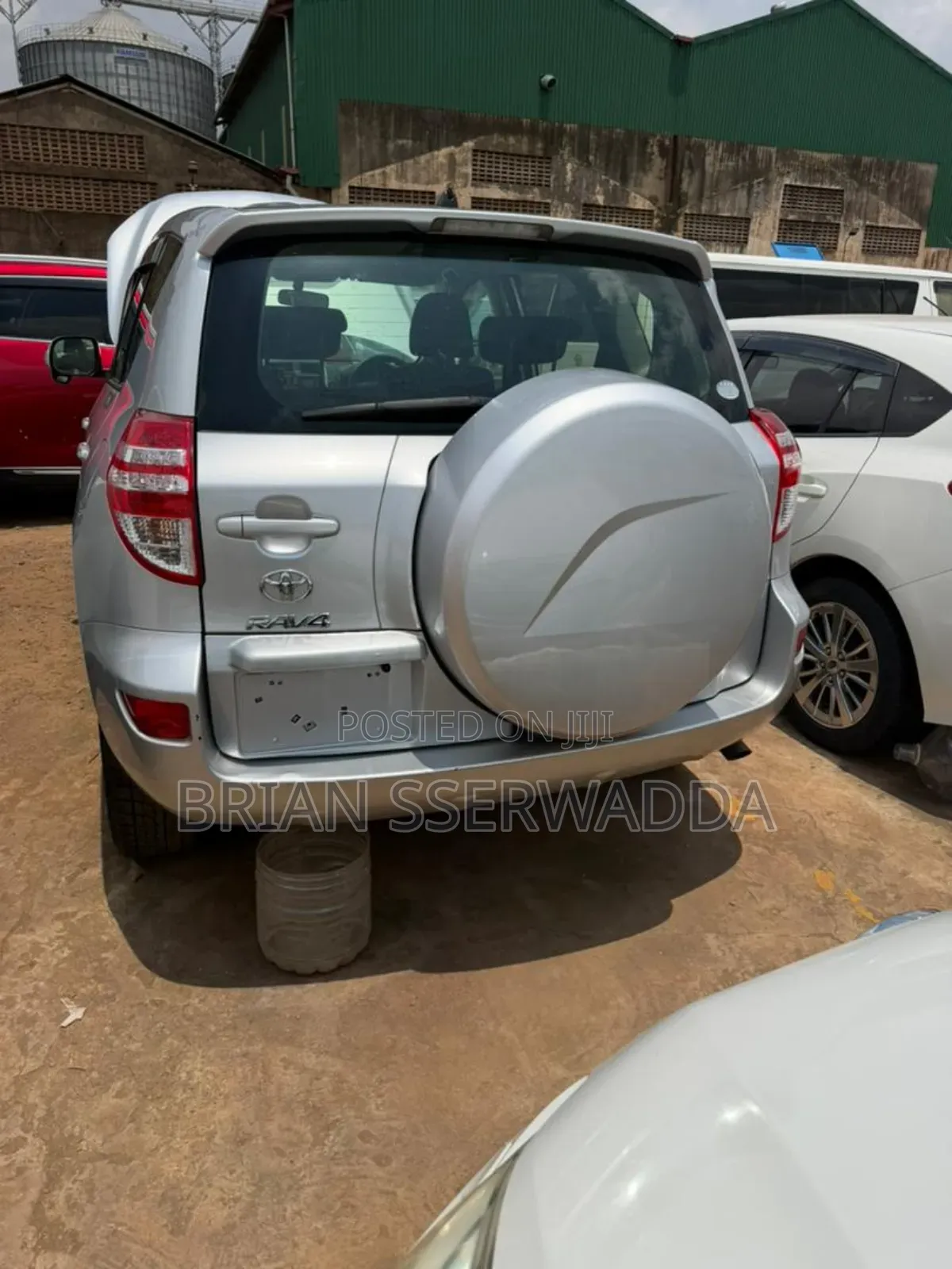 Toyota RAV4 2010 Silver