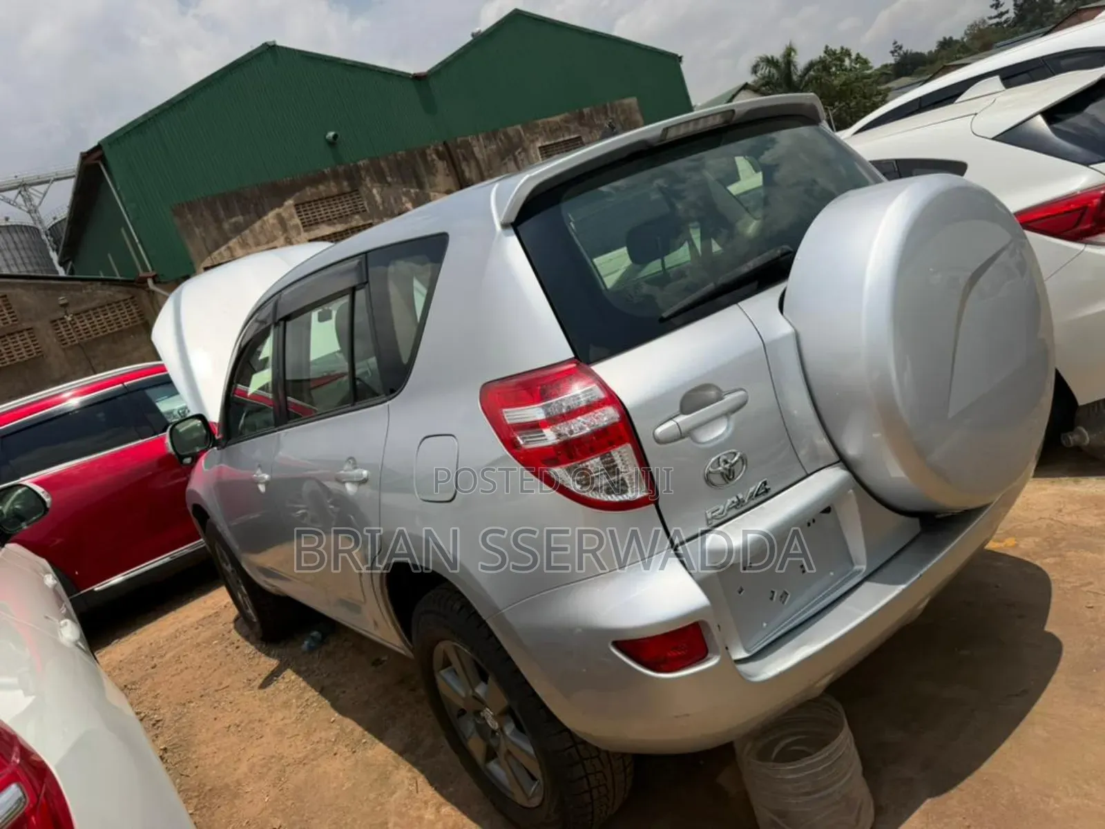 Toyota RAV4 2010 Silver