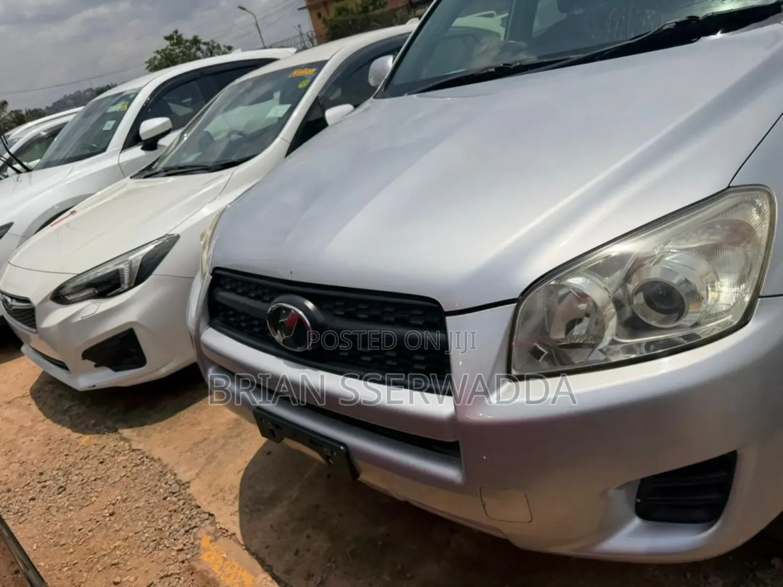 Toyota RAV4 2010 Silver