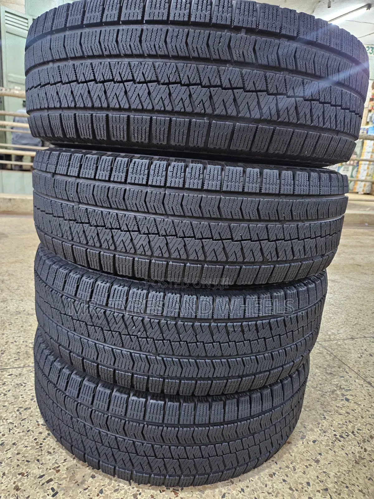 215 70 R15 Bridgestone Blizzak Upgrade Ur Car Tires 4rm Small To Big T