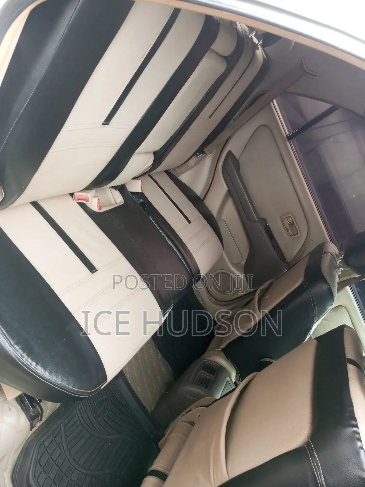 Toyota Harrier 2000 White