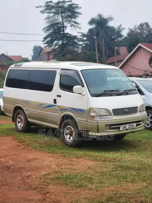 Toyota HiAce 1998 White