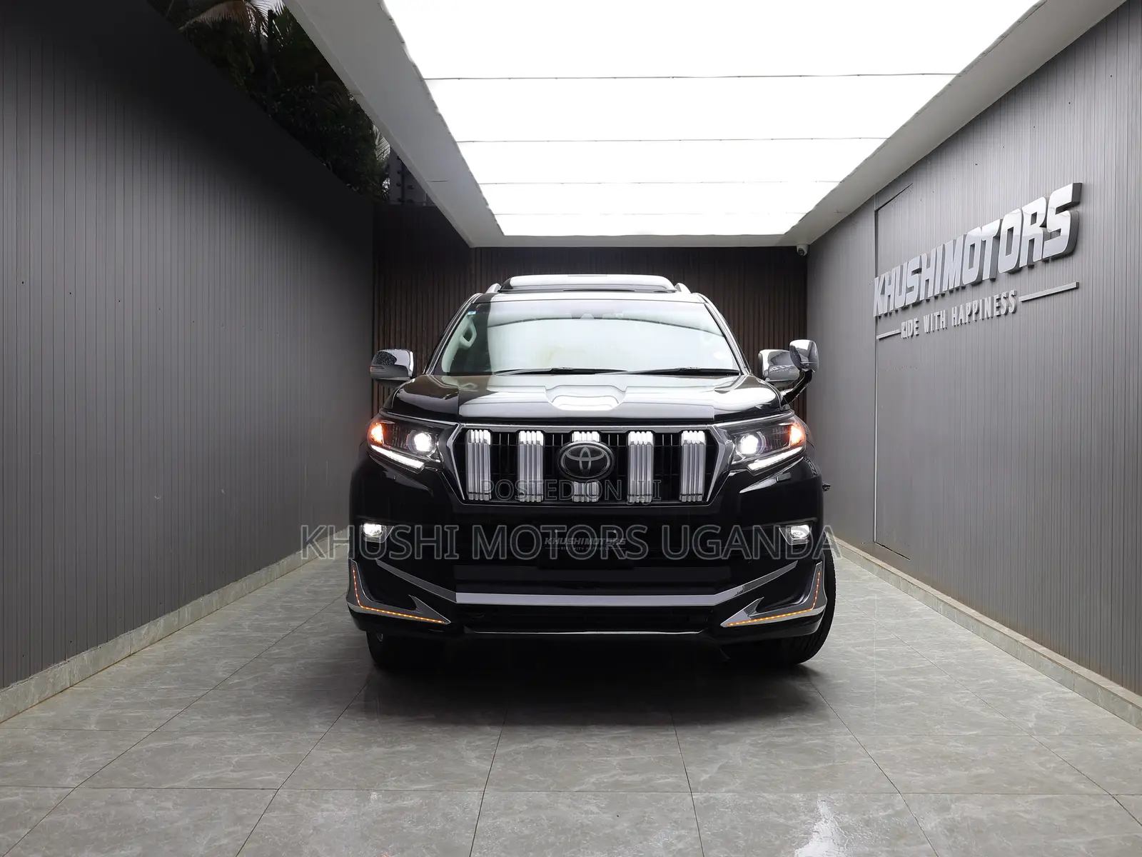 Toyota Land Cruiser Prado 2.8 2017 Black