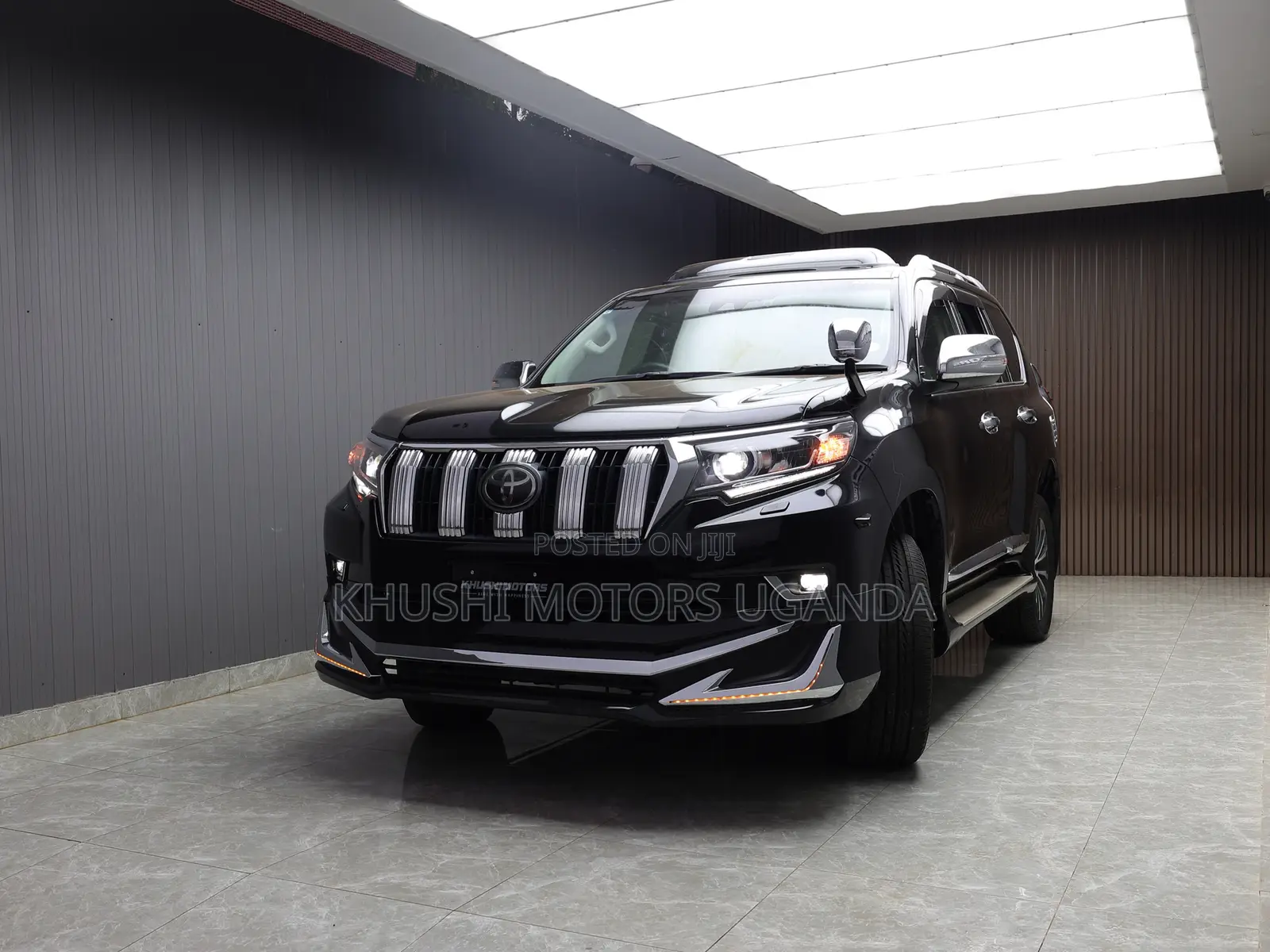 Toyota Land Cruiser Prado 2.8 2017 Black