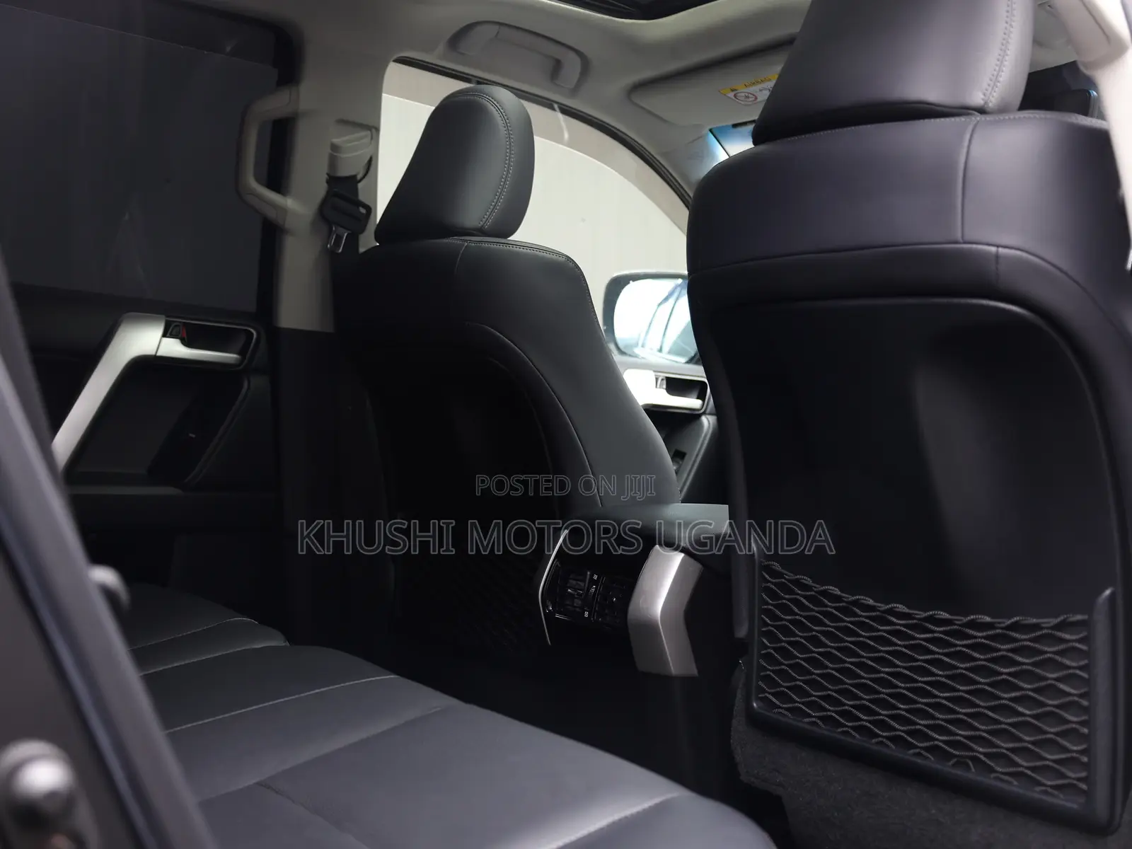Toyota Land Cruiser Prado 2.8 2017 Black