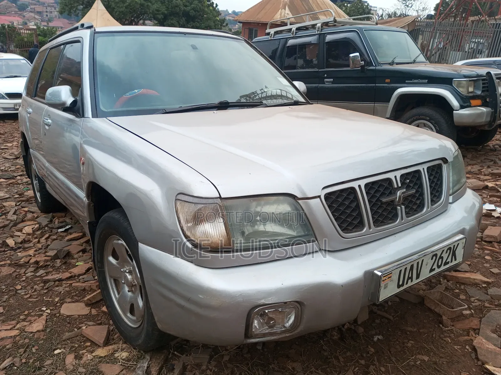 Subaru Forester 2000 Gray