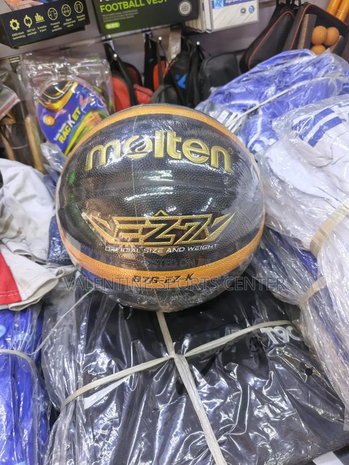 Basketball Molten Size Official and Weight B7g_ Ez_k