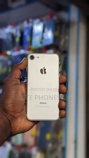 Apple iPhone 7 32 GB White