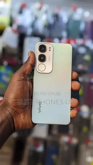Vivo Y19s 128 GB Gold