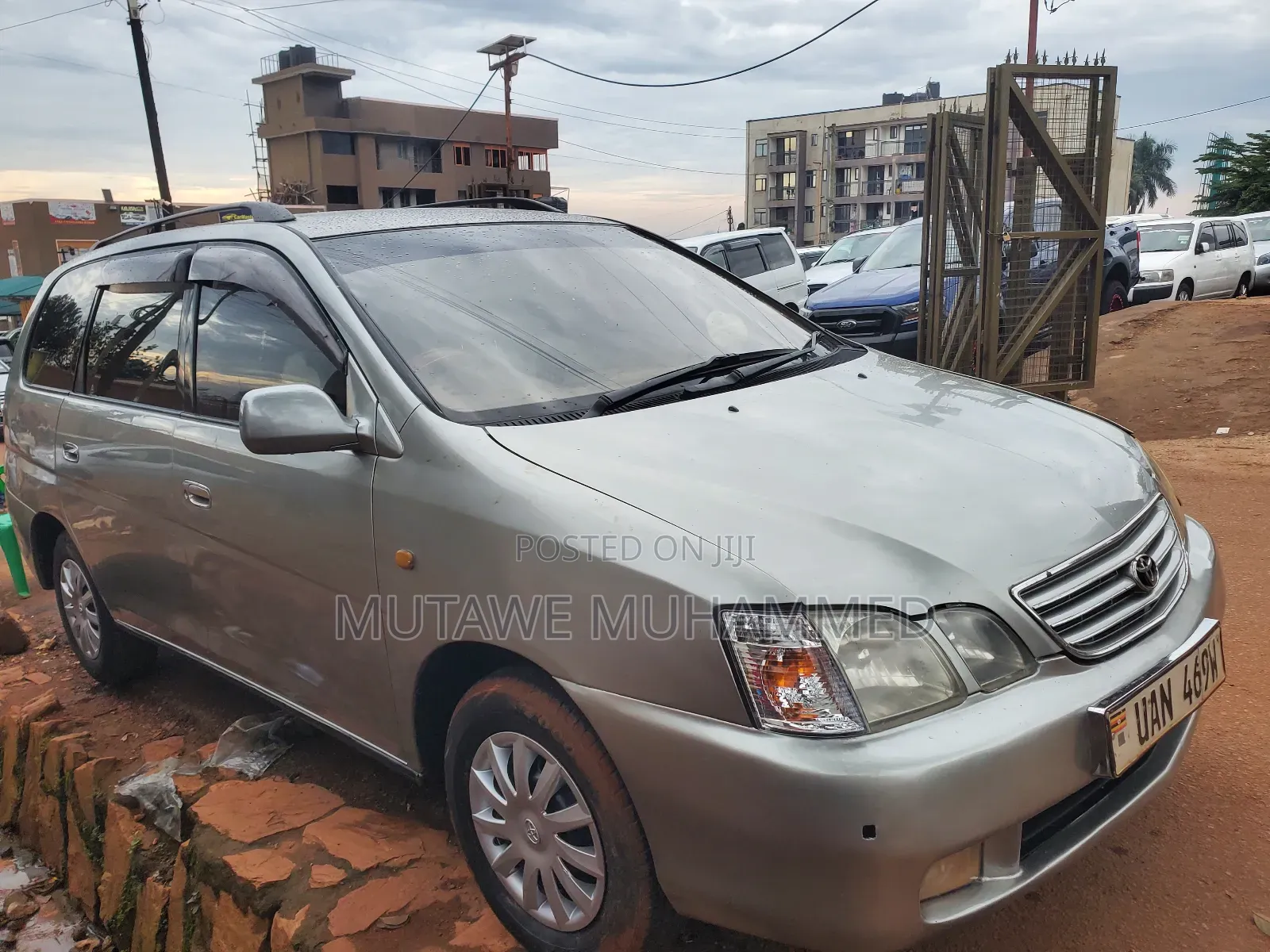 Toyota Gaia 2006 Gray