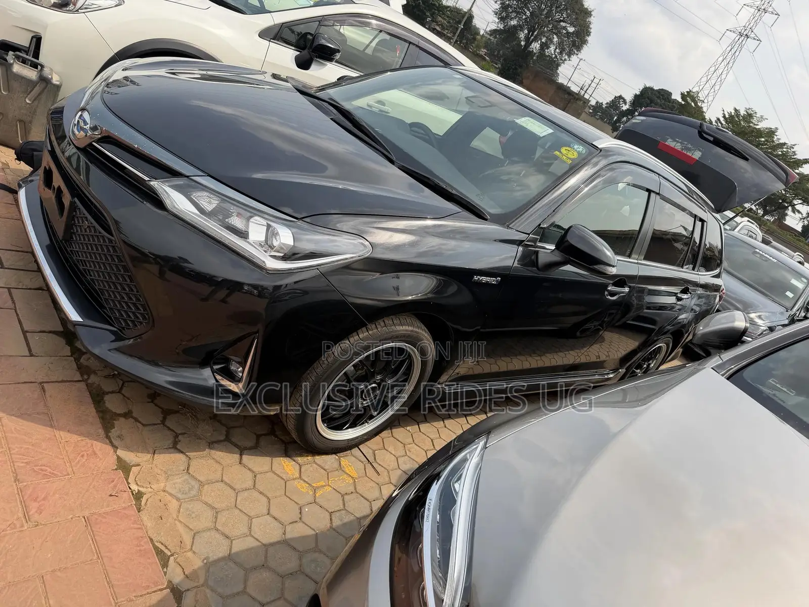 Toyota Corolla Fielder 1.5 Hybrid FWD 2018 Blue