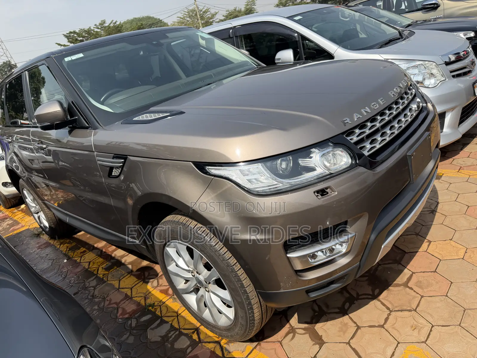 Land Rover Range Rover Sport 2017 Gold