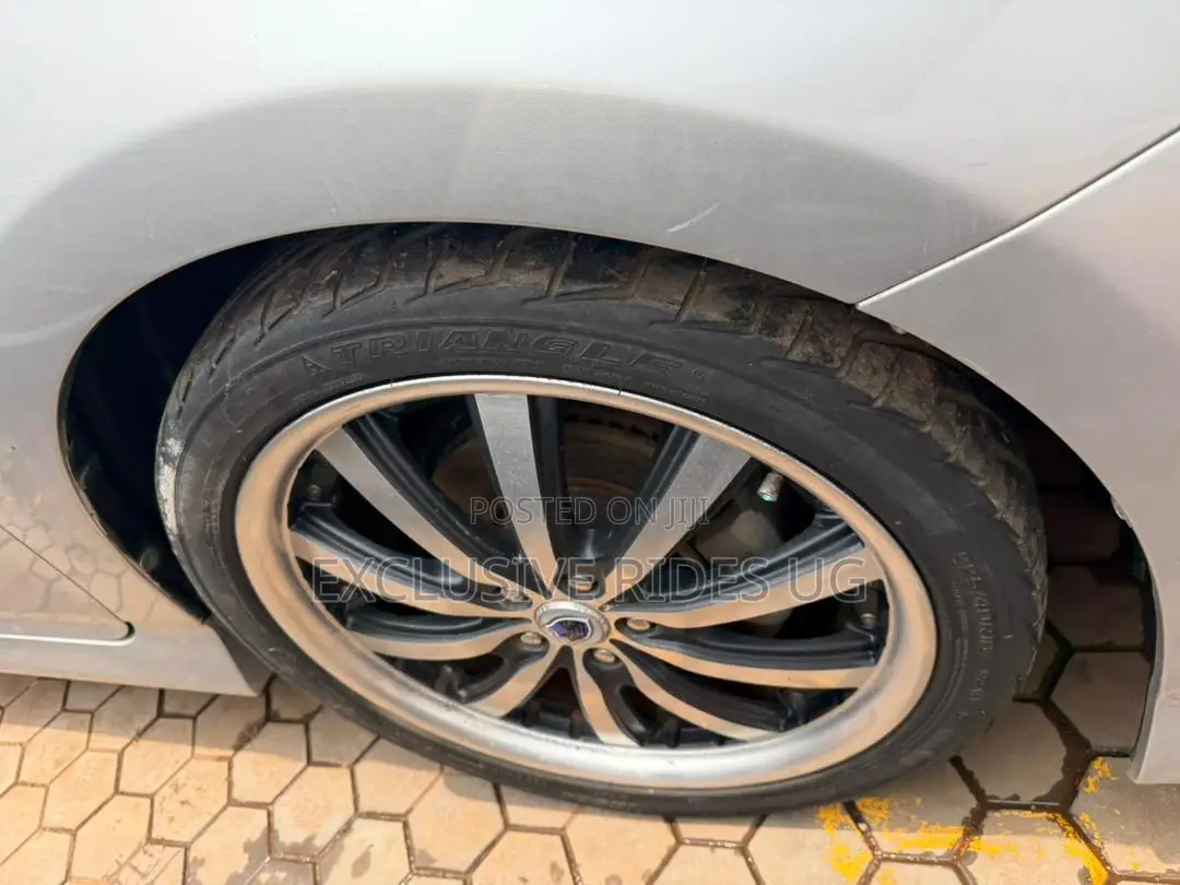Toyota Wish 2016 White