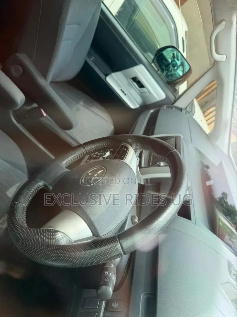 Toyota Wish 2016 White
