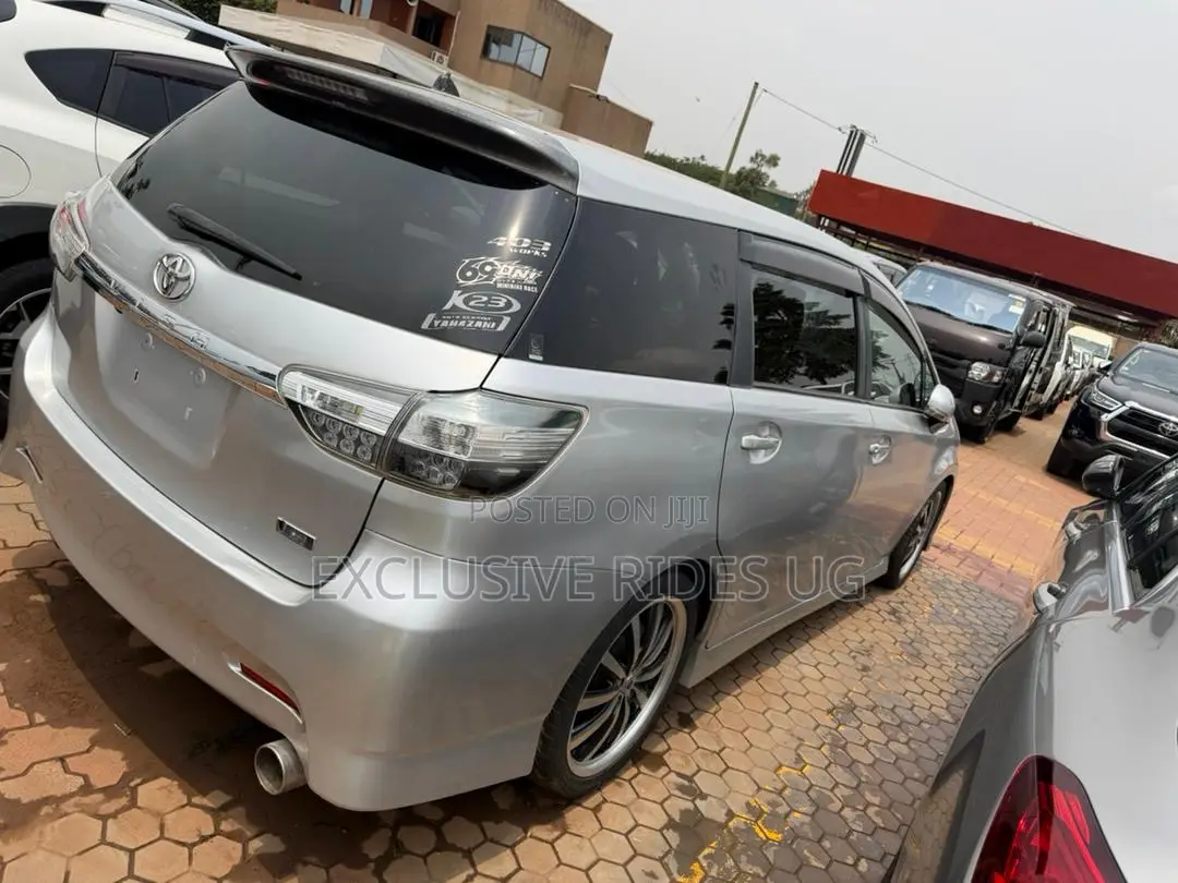 Toyota Wish 2016 White