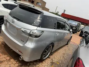 Toyota Wish 2016 White