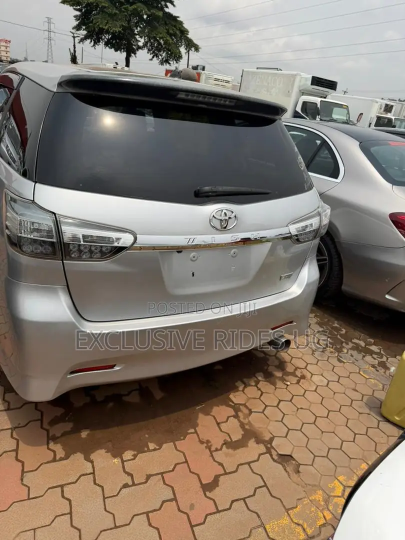 Toyota Wish 2016 White