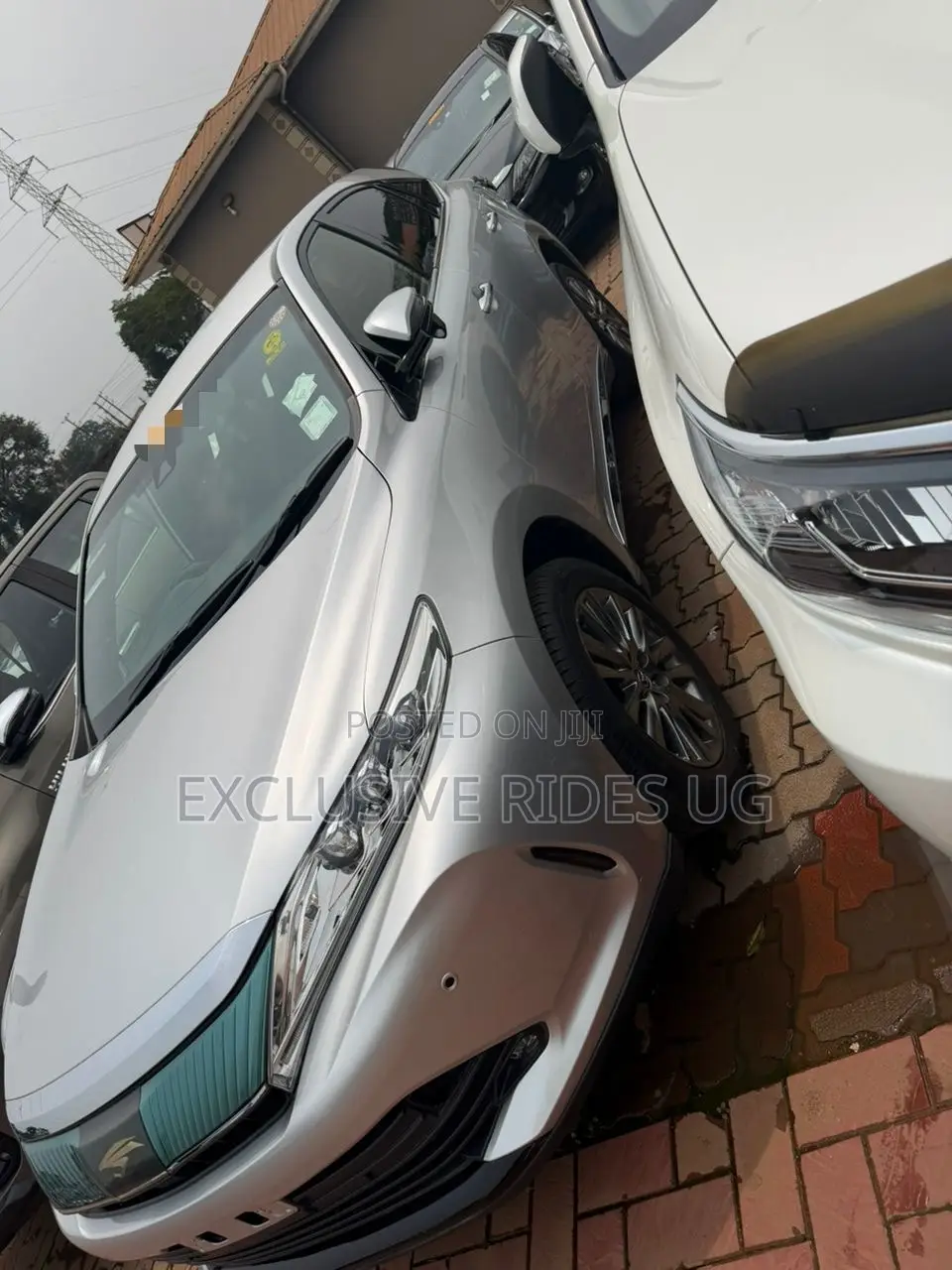 Toyota Harrier 2.0 2017 Silver