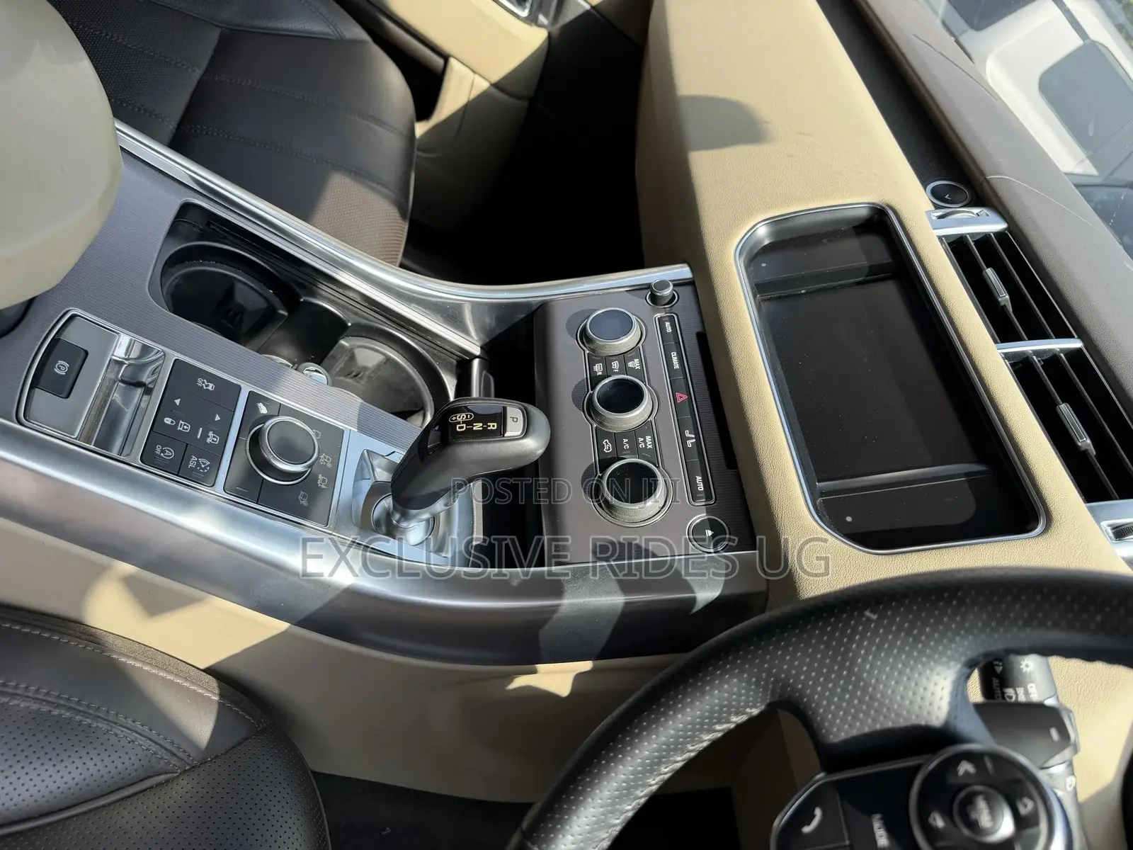 Land Rover Range Rover Sport 2017 Gold