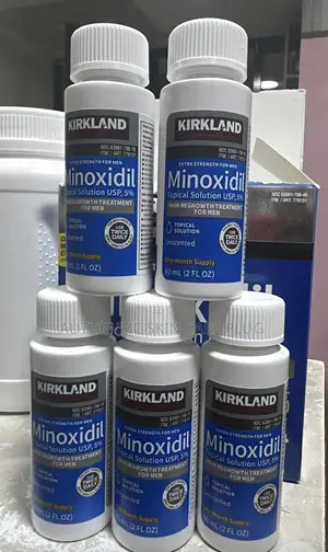 Kirkland Minoxidil Extra Strength Hair Regrowth Treatment for Men Hair