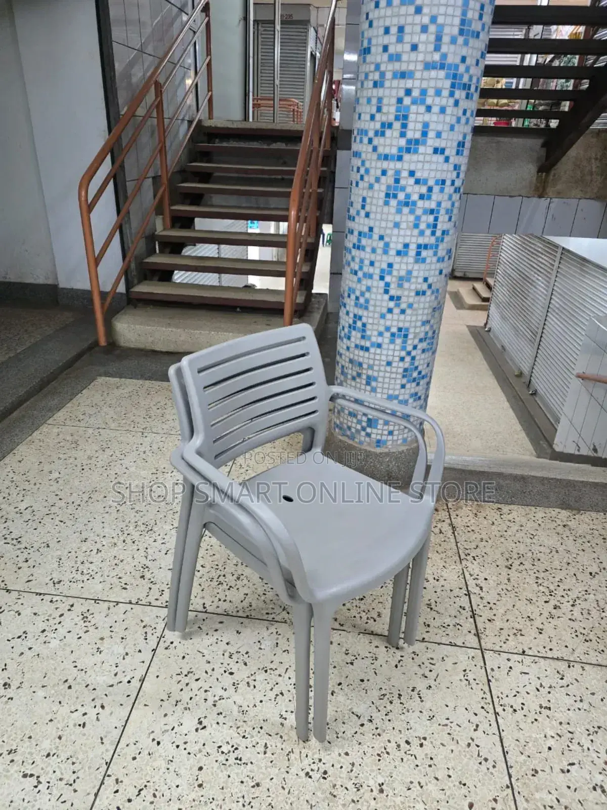 French Montana Plastic Chairs Plastic Chairs