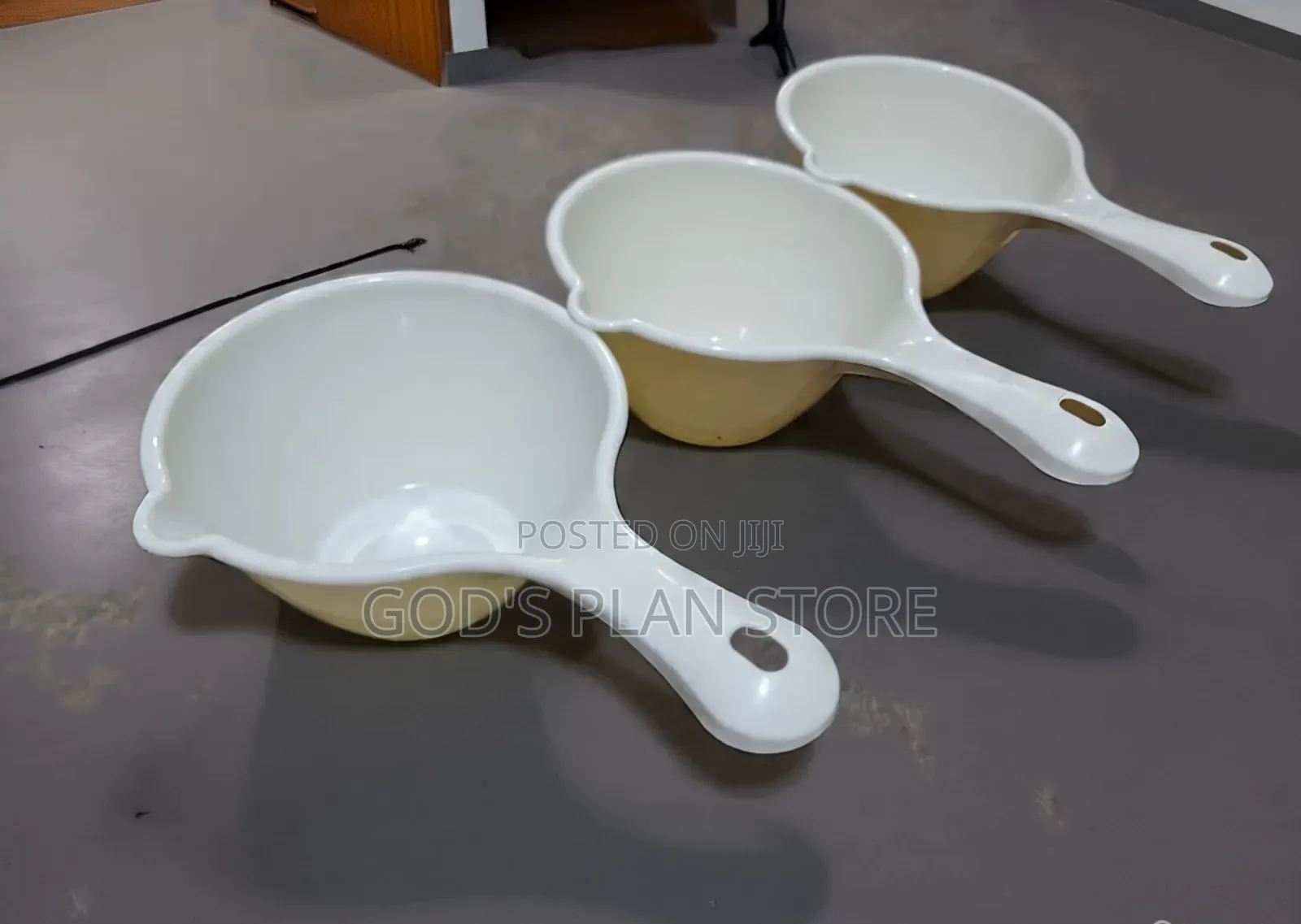Plastic Water Ladle Scooper 1pc